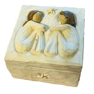 WILLOW TREE Friendship Keepsake Trinket Box Forever Friends 2 Girls Sisters